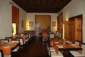 ホテル Livvo La Quinta Roja 4*