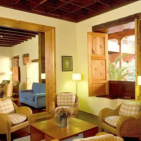 ホテル Livvo La Quinta Roja