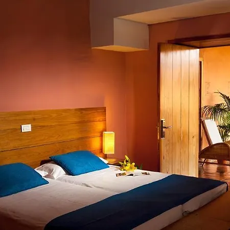 Szálloda Livvo La Quinta Roja