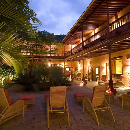 Livvo La Quinta Roja 4*