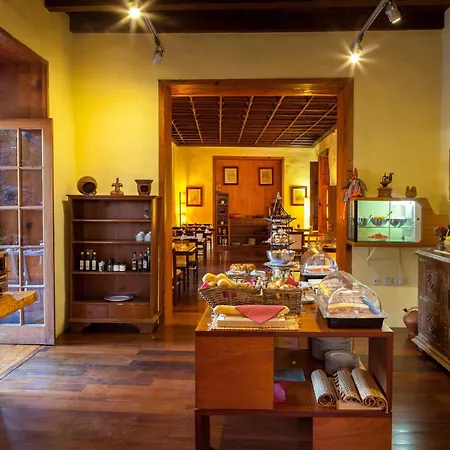 Livvo La Quinta Roja Szálloda