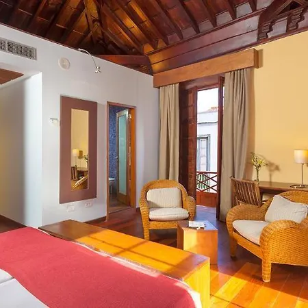 Livvo La Quinta Roja 4*