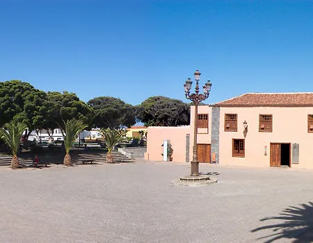 Livvo La Quinta Roja Garachico (Tenerife)