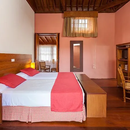 Szálloda Livvo La Quinta Roja 4*