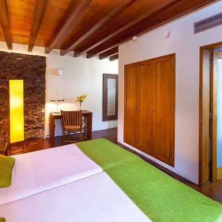 Livvo La Quinta Roja 4* Garachico (Tenerife)