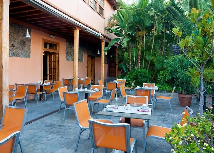 Livvo La Quinta Roja 酒店