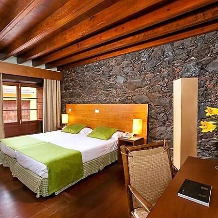 Livvo La Quinta Roja Hotel 4*