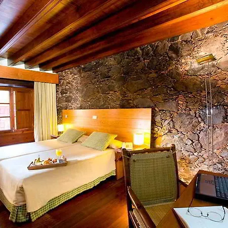 Livvo La Quinta Roja 4*