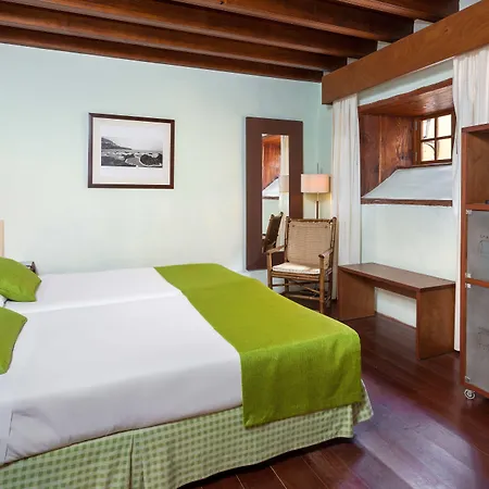 Livvo La Quinta Roja 4*