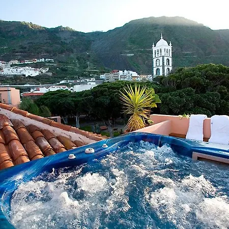 Livvo La Quinta Roja Garachico (Tenerife)